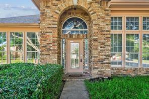 5512 Charleston Drive