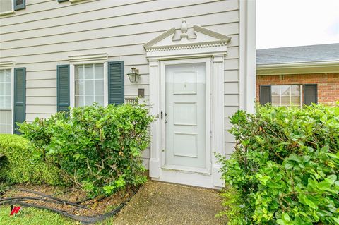 A home in Shreveport