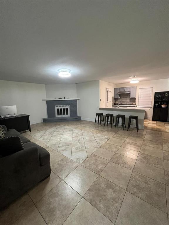 4300 Spring Oak Circle