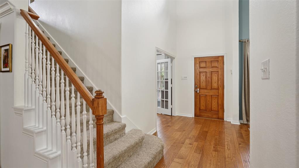 1607 Woodstream Lane