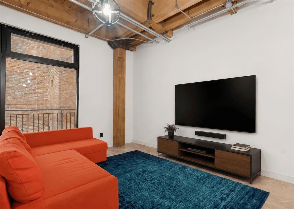 509 elm Street 401