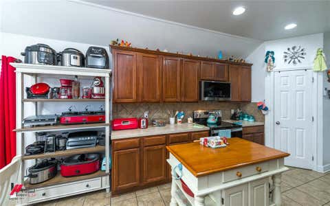 Tiny photo for 2302 Tallgrass, Bossier City, LA 71111 (MLS # 21341829)