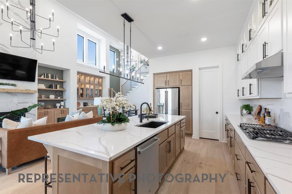 1537 Thicket Hill Drive