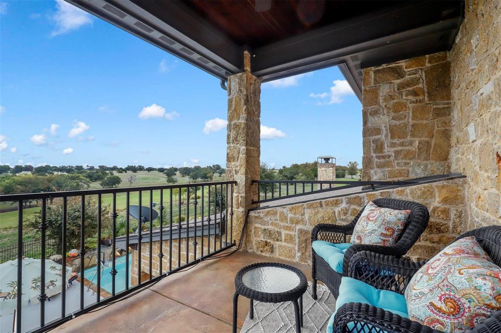 Retreat Ph 01 - Residential