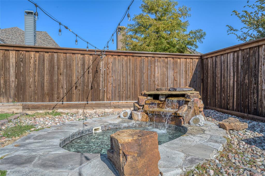 Trinity Falls - Residential