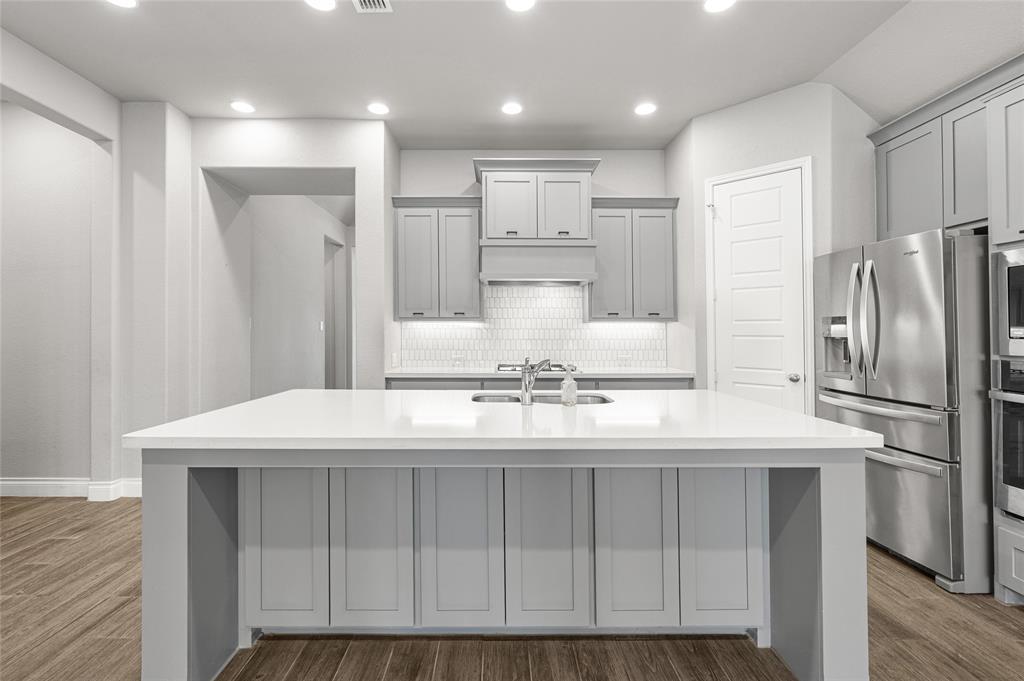 Trinity Falls - Residential