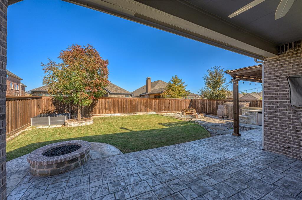 Trinity Falls - Residential