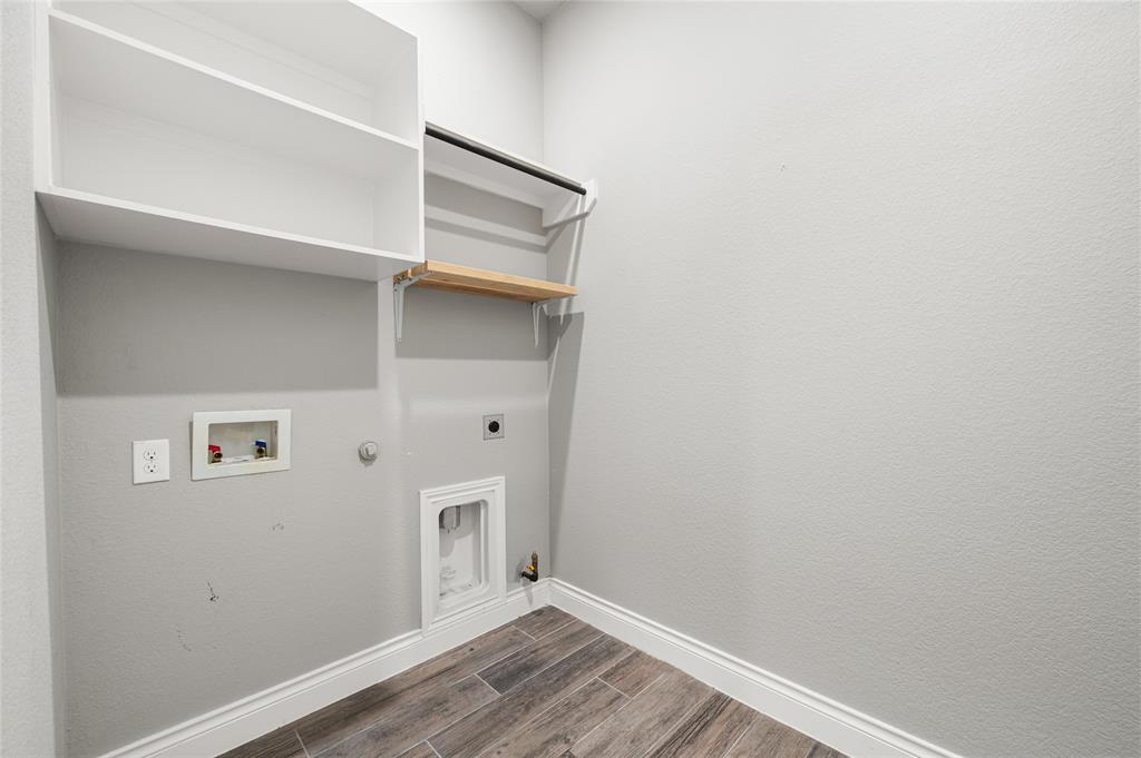 Trinity Falls - Residential