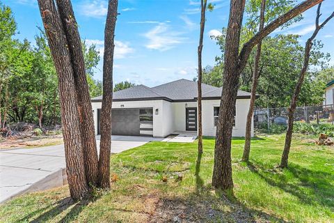 A home in Granbury