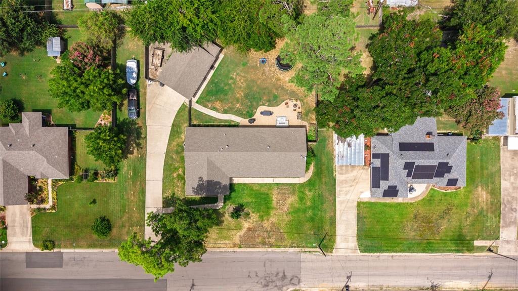 Photo of 703 Texas Street, Sulphur Springs, TX 75482 (MLS # 21385450)