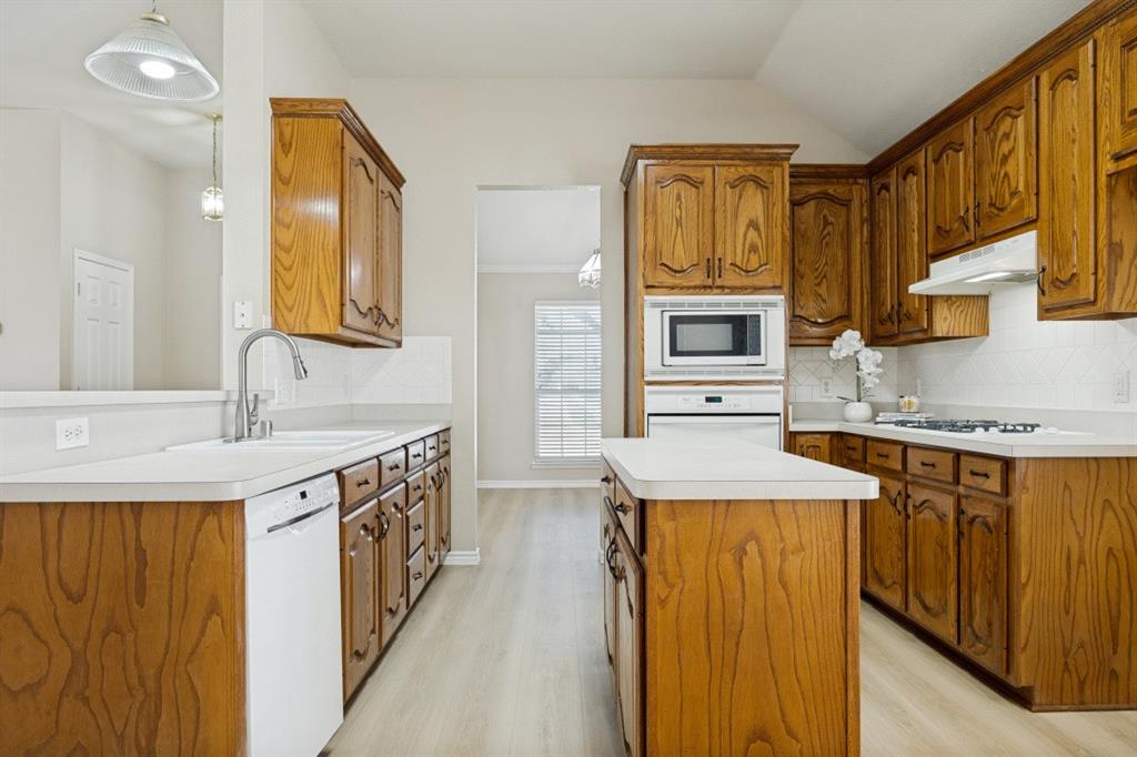1411 Kingsley Drive