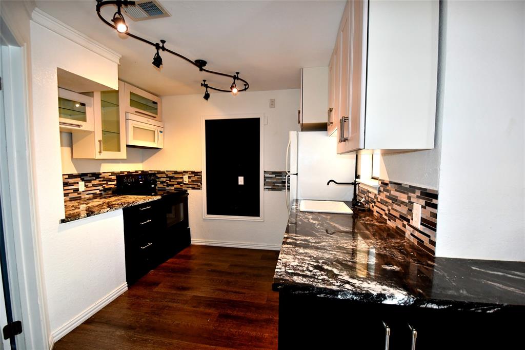 University Park Condo - Residential Lease