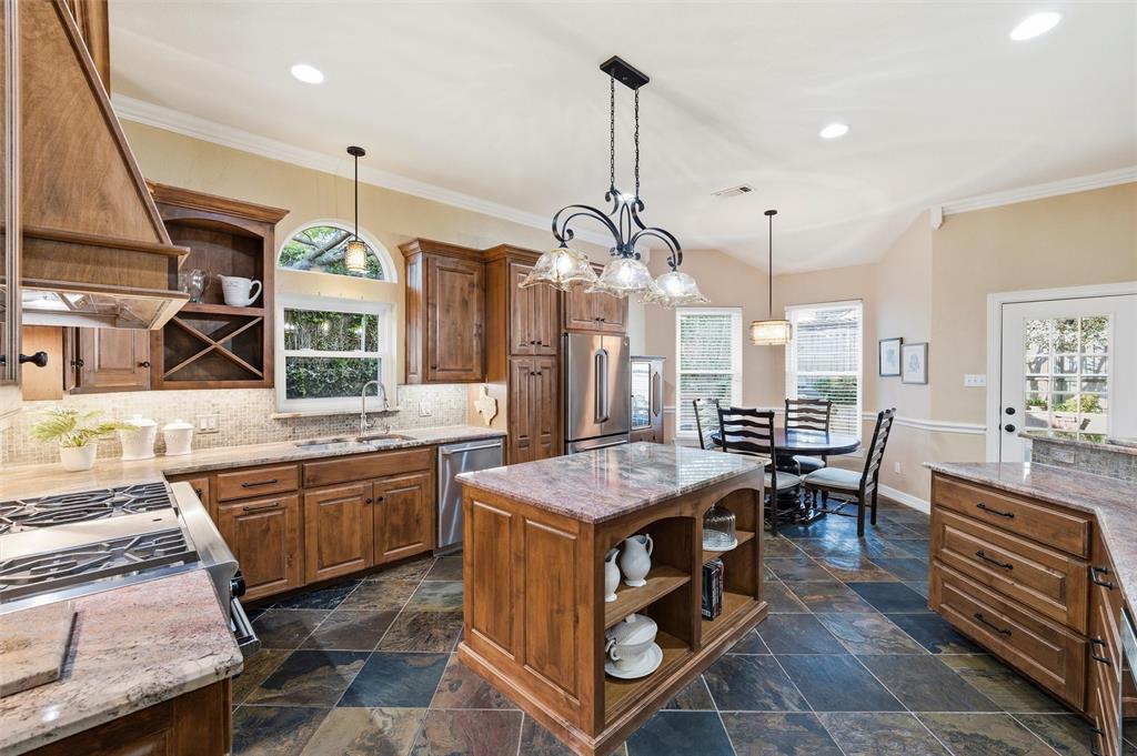 2204 Woodstock Drive