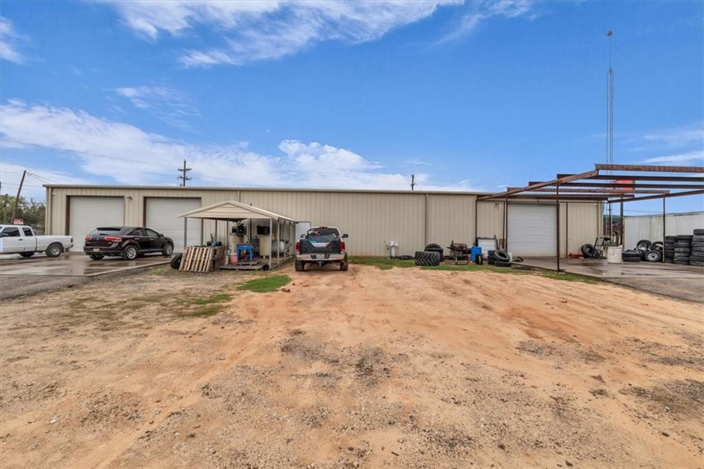 I H REED - Commercial Sale