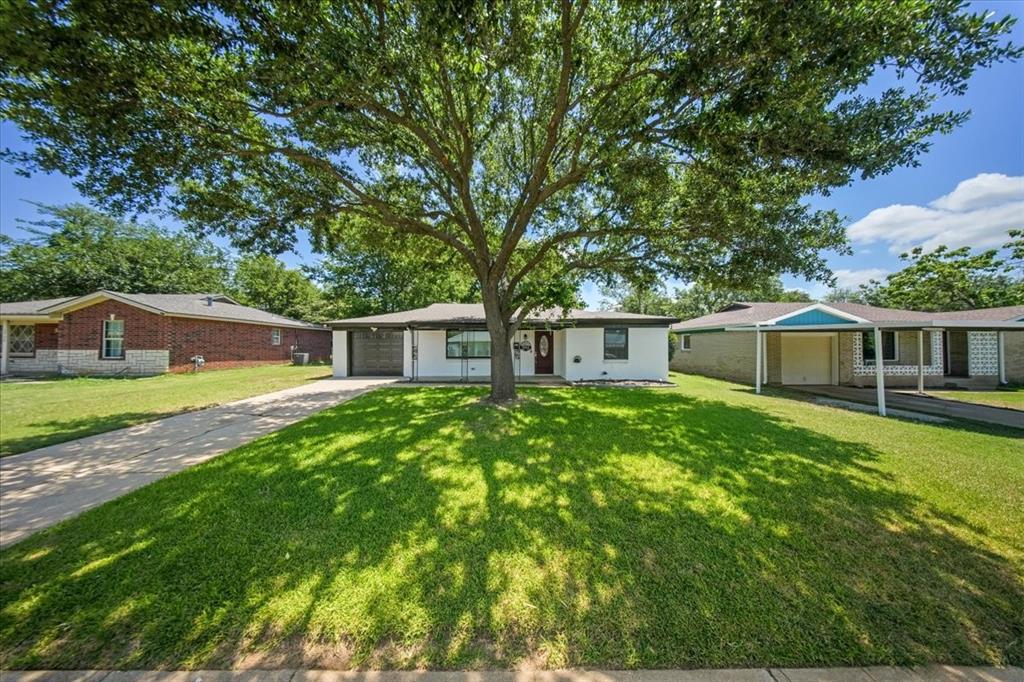 3904 Caddo Trail