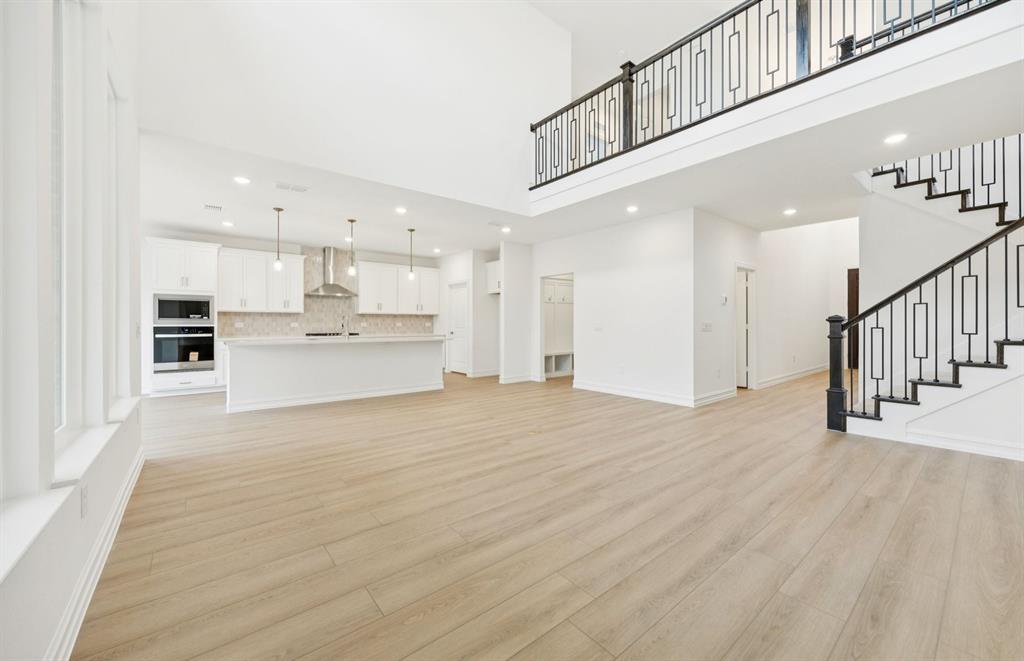 11133 Roxburgh Road