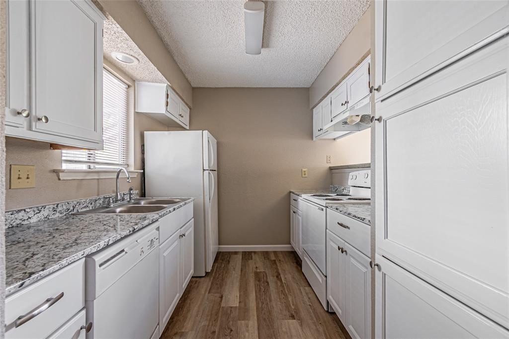 Summer Place Twnhms Add - Residential Lease