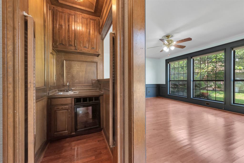 543 Indian Creek Drive