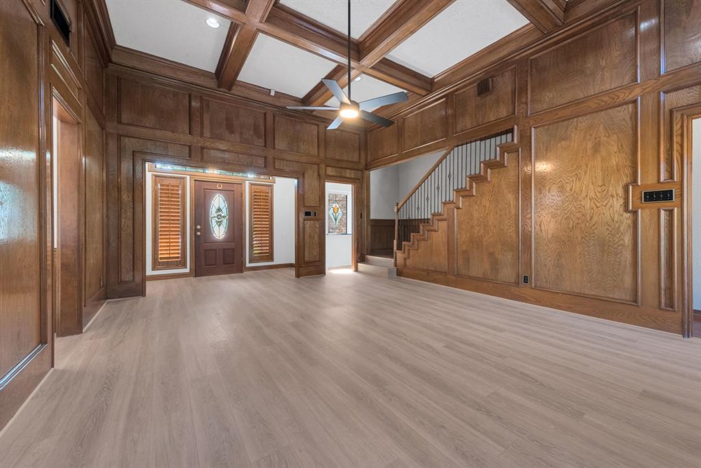 543 Indian Creek Drive
