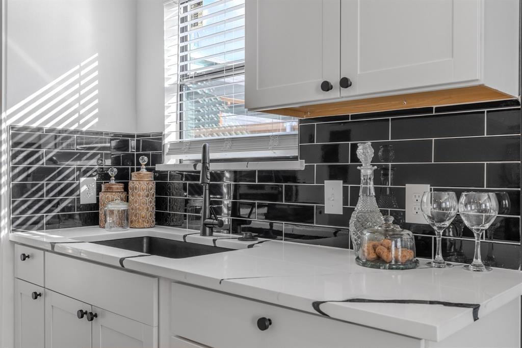 Orig Town Of Greenville - Residential Lease