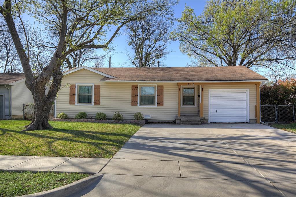 210 E Daugherty Drive