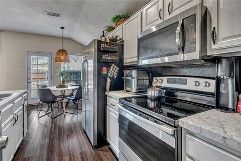 Tiny photo for 2420 Concina Way, Fort Worth, TX 76108 (MLS # 21101197)