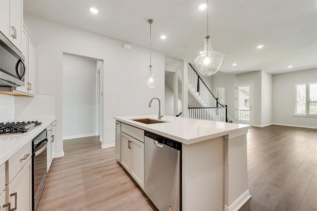 8199 Challenger Lane