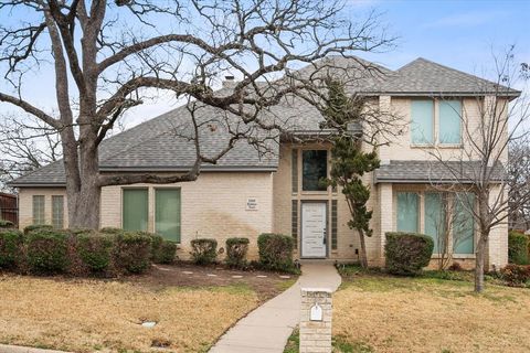 5305 Hidden Trails Drive Arlington TX 76017