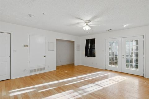 Tiny photo for 215 County Road 564, Eastland, TX 76448 (MLS # 21200273)