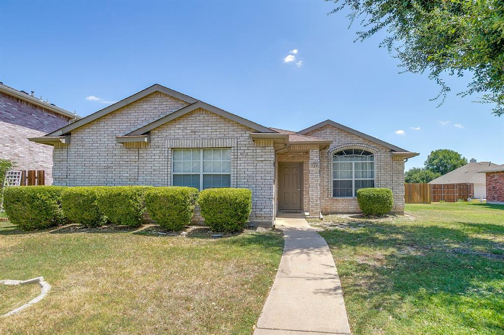 924 Thistle Circle