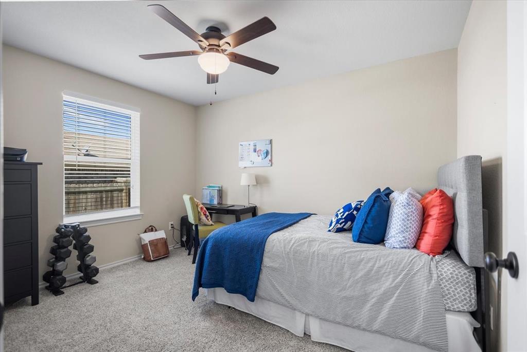 MISSION CREST - Residential