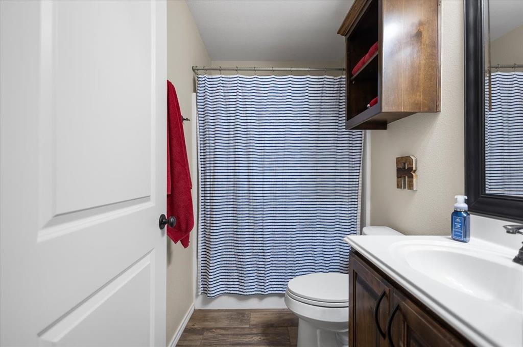 MISSION CREST - Residential