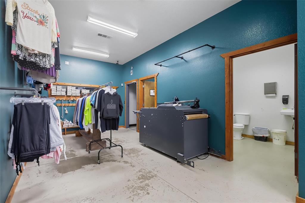 Evergreen Crossing Add - Commercial Sale