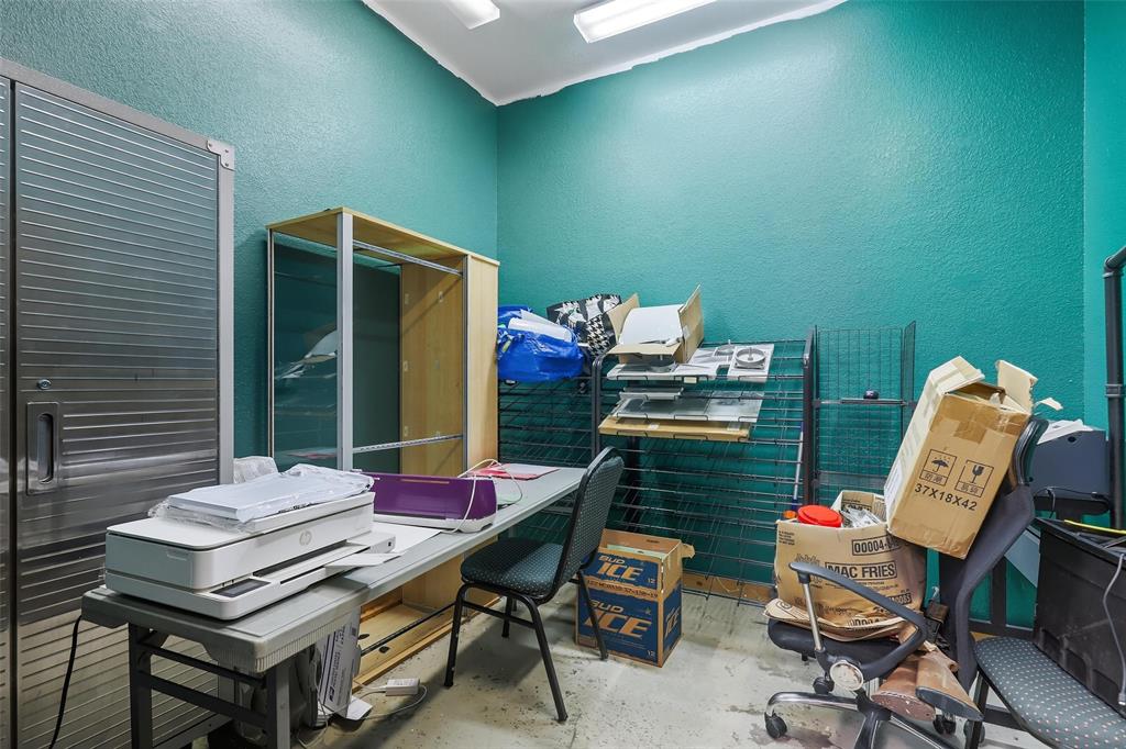 Evergreen Crossing Add - Commercial Sale