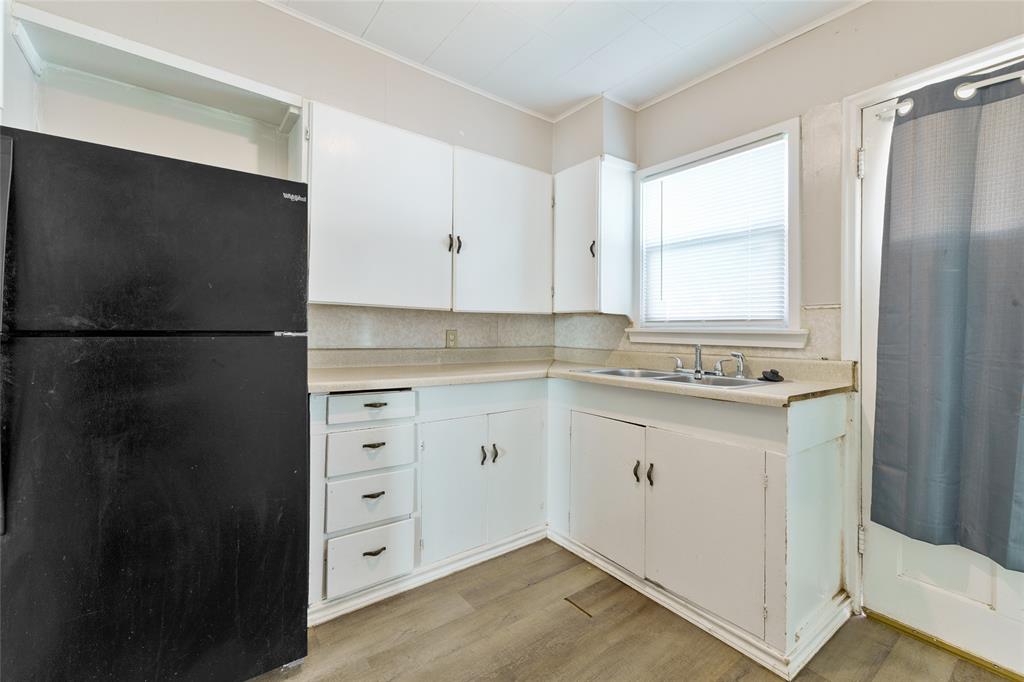 Sayles & Hughes Of Elmwood - Residential