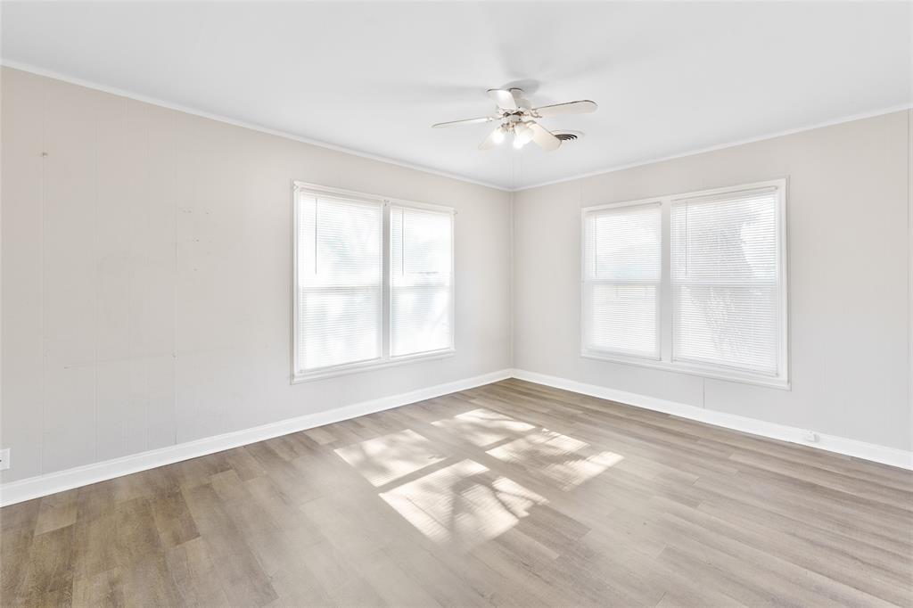 Sayles & Hughes Of Elmwood - Residential