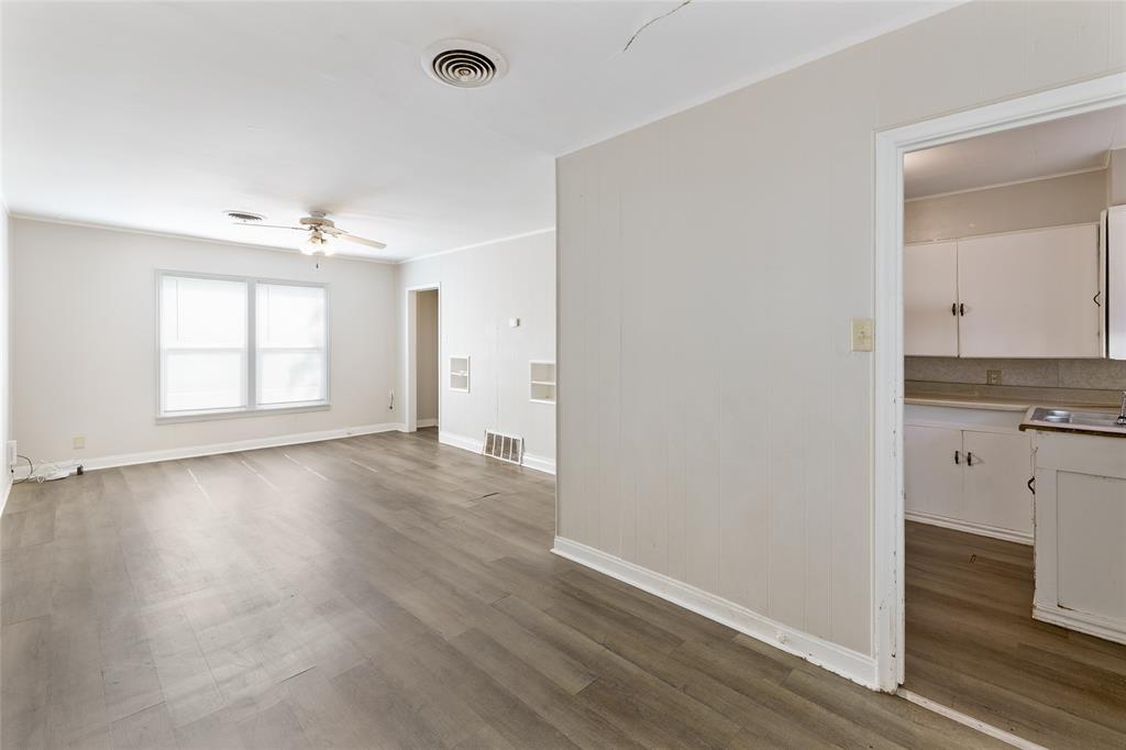 Sayles & Hughes Of Elmwood - Residential