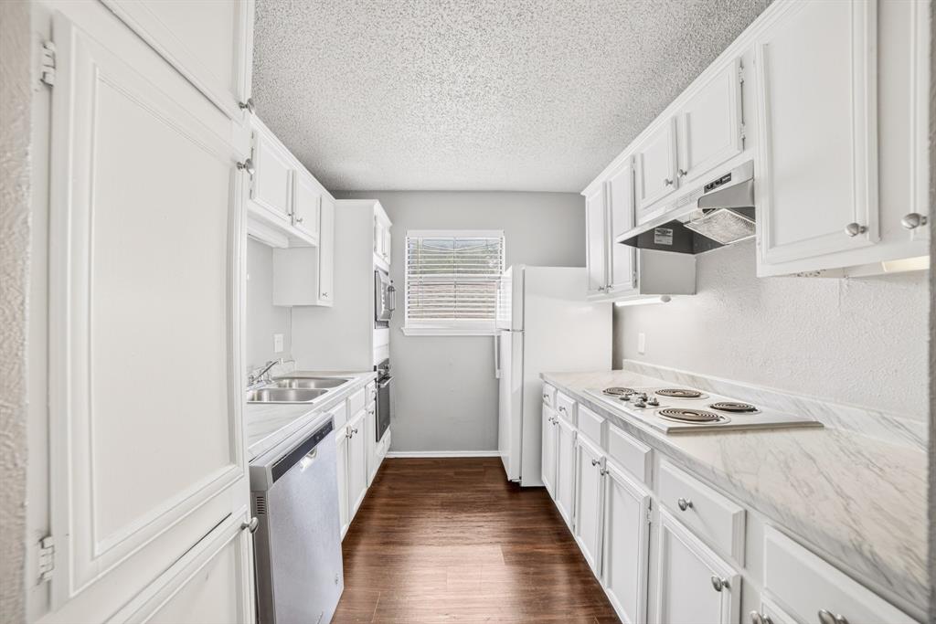 Trinity Forest Condos - Residential