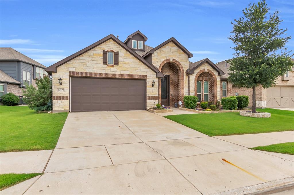 1209 Audubon