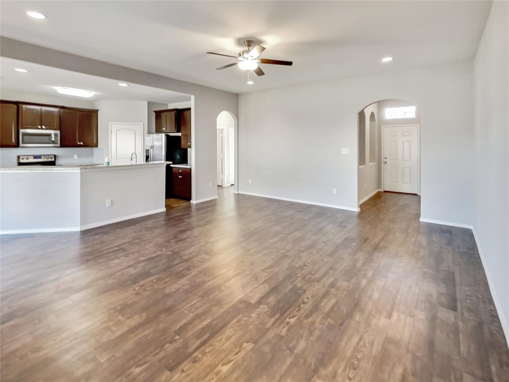 Photo 8 of 21 of 4918 Sanger Circle Drive house