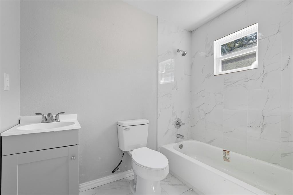 Woodlawn Place Rev - Residential