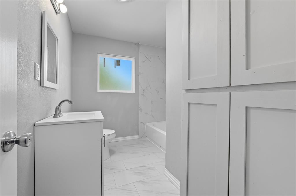 Woodlawn Place Rev - Residential