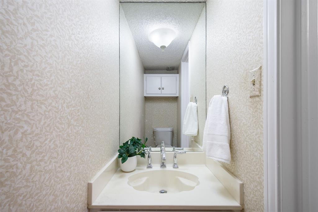 Prestonwood Country Club Condos - Residential Lease