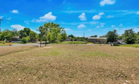 Photo of 14706 Vevey Drive, Del Valle, TX 78617 (MLS # 21286226)