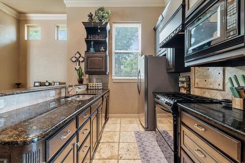 Tiny photo for 1608 Rivercrest Court, Fort Worth, TX 76107 (MLS # 20951390)