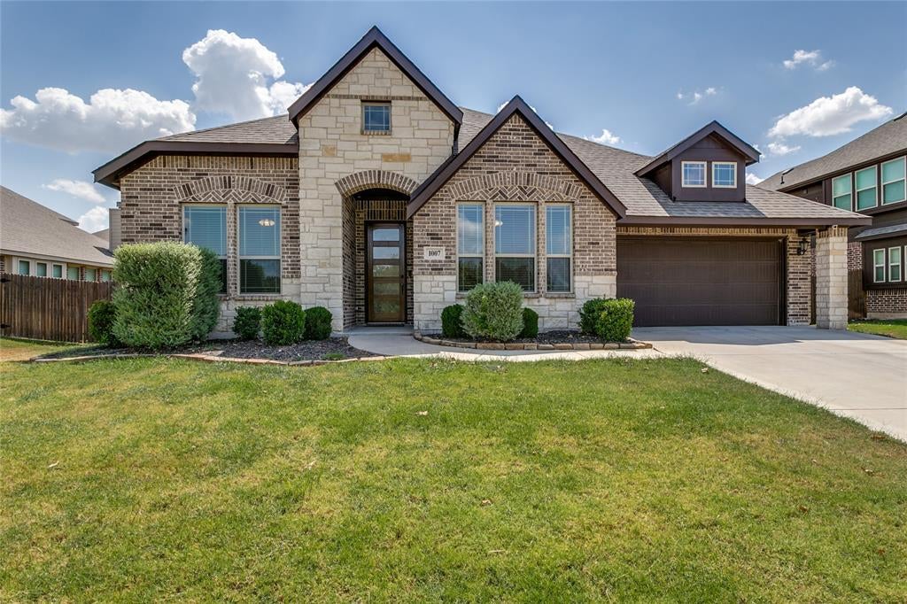 1007 Creekhaven Lane