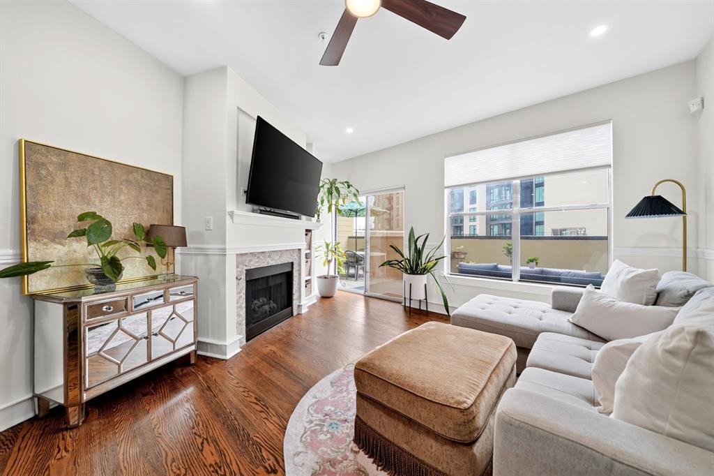 3333 Darcy Street 2106