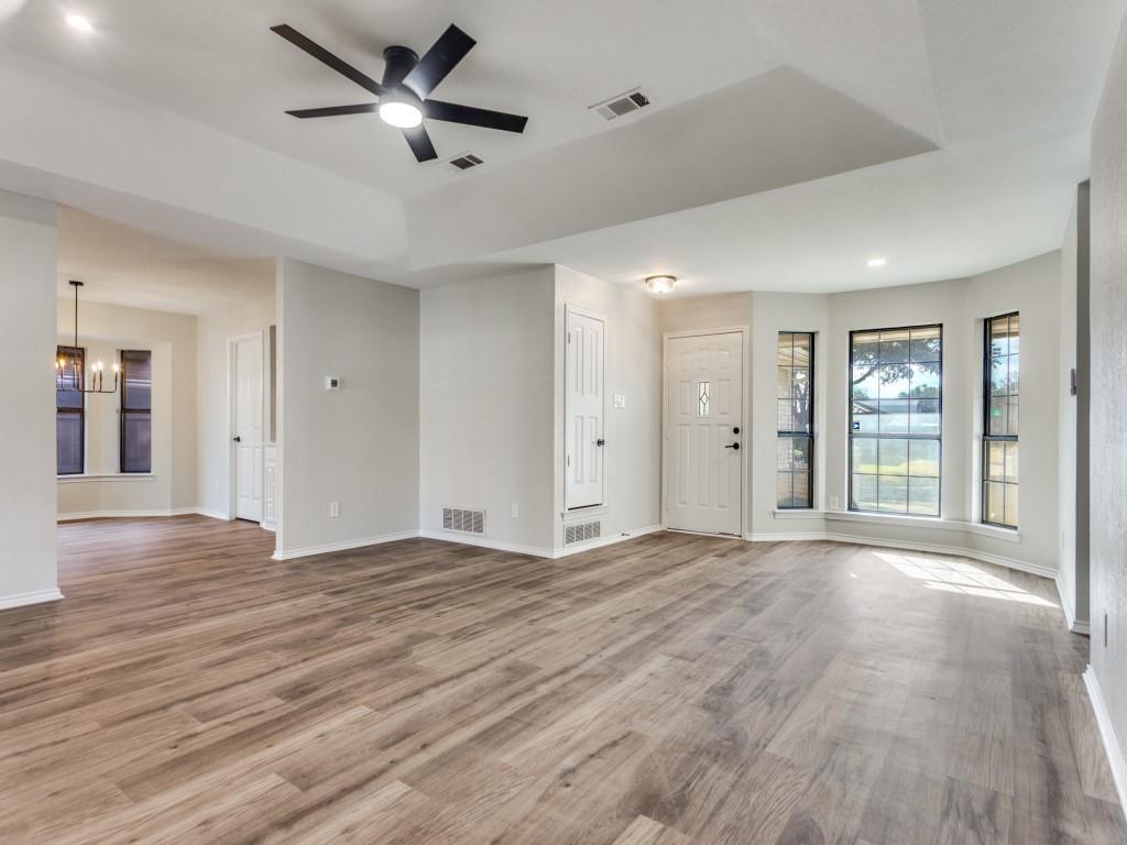 1932 Willow Vale Drive