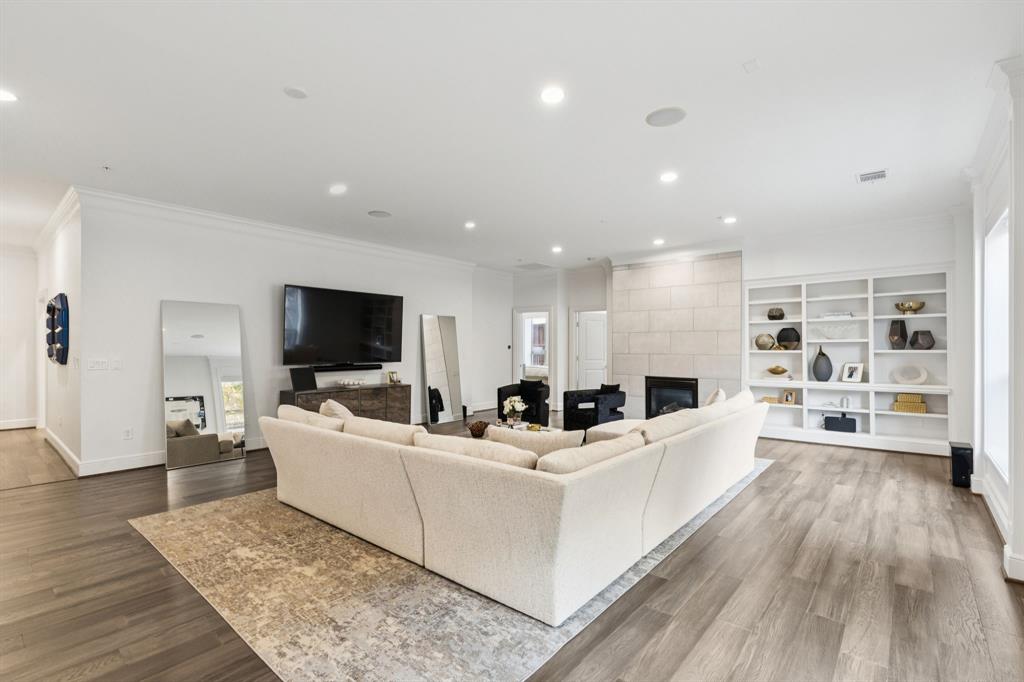 Drexel Park Hollow Condos Ph 01-2 - Residential Lease