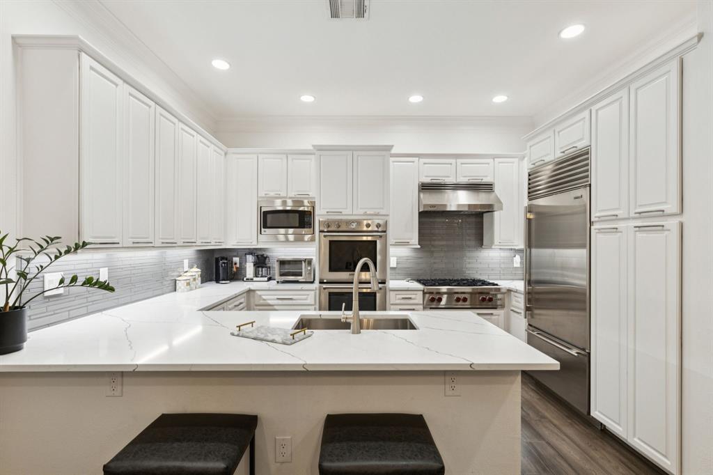 Drexel Park Hollow Condos Ph 01-2 - Residential Lease